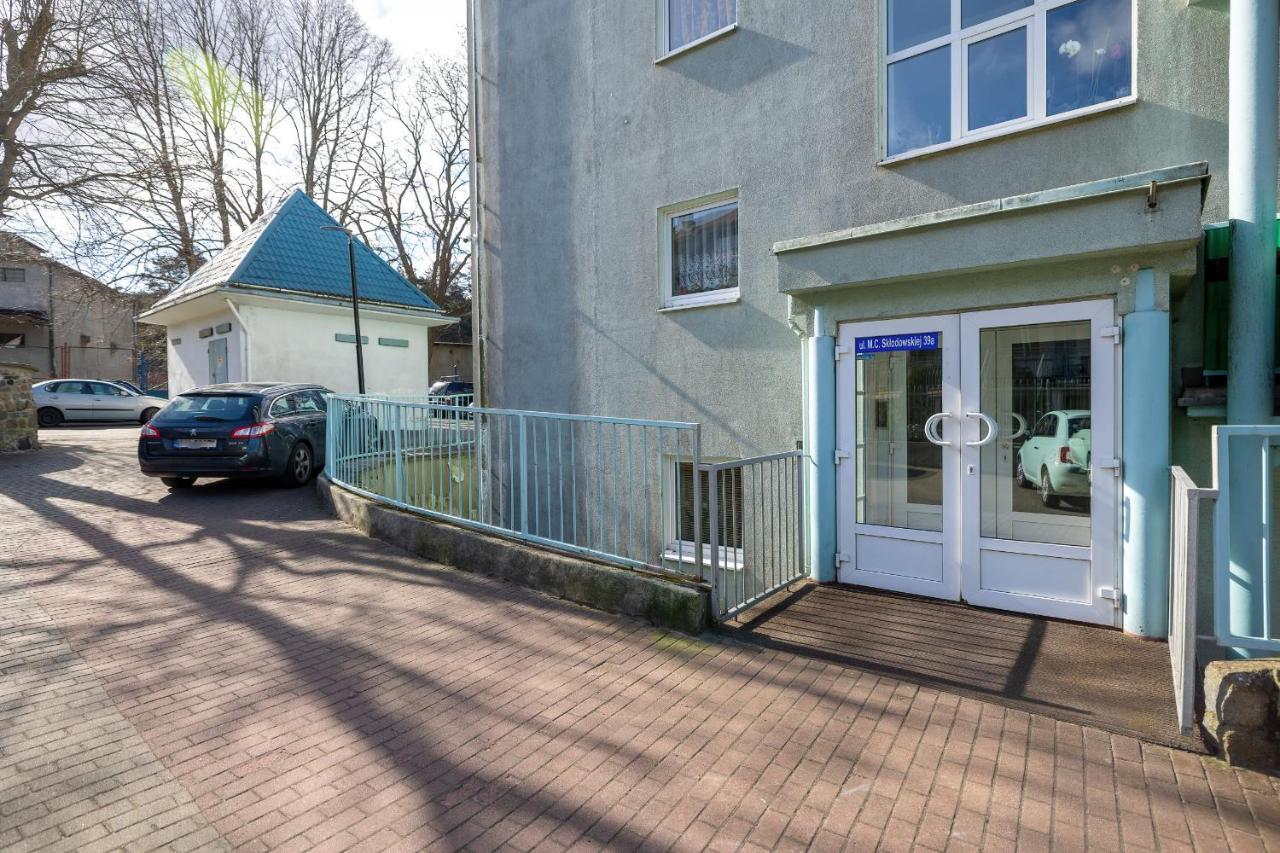 Apartament Sklodowskiej-Curie By Renters Miedzyzdroje Esterno foto